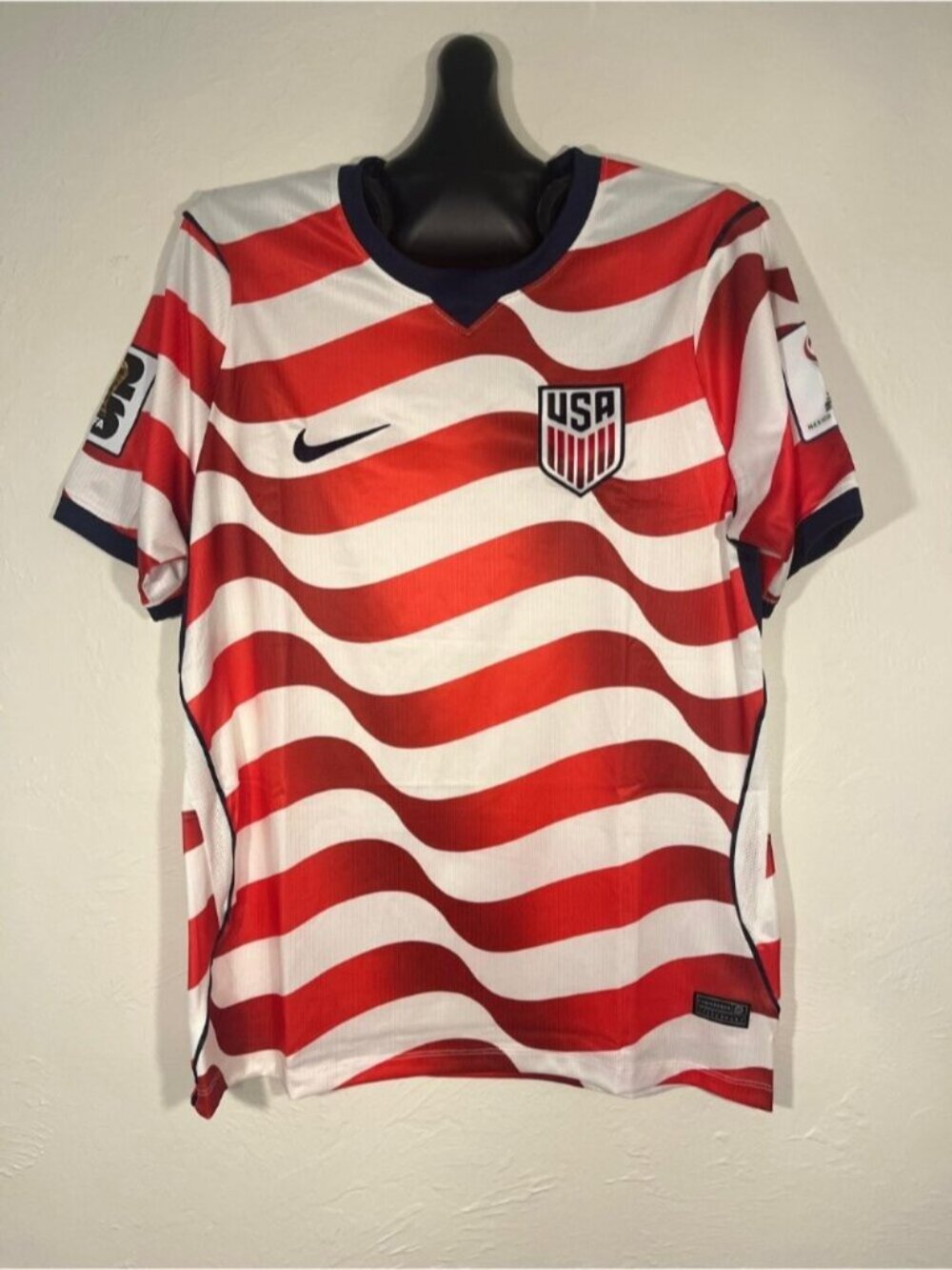 Nike USA 2026 Men's Soccer Jersey - Red & White Home Striped NWT